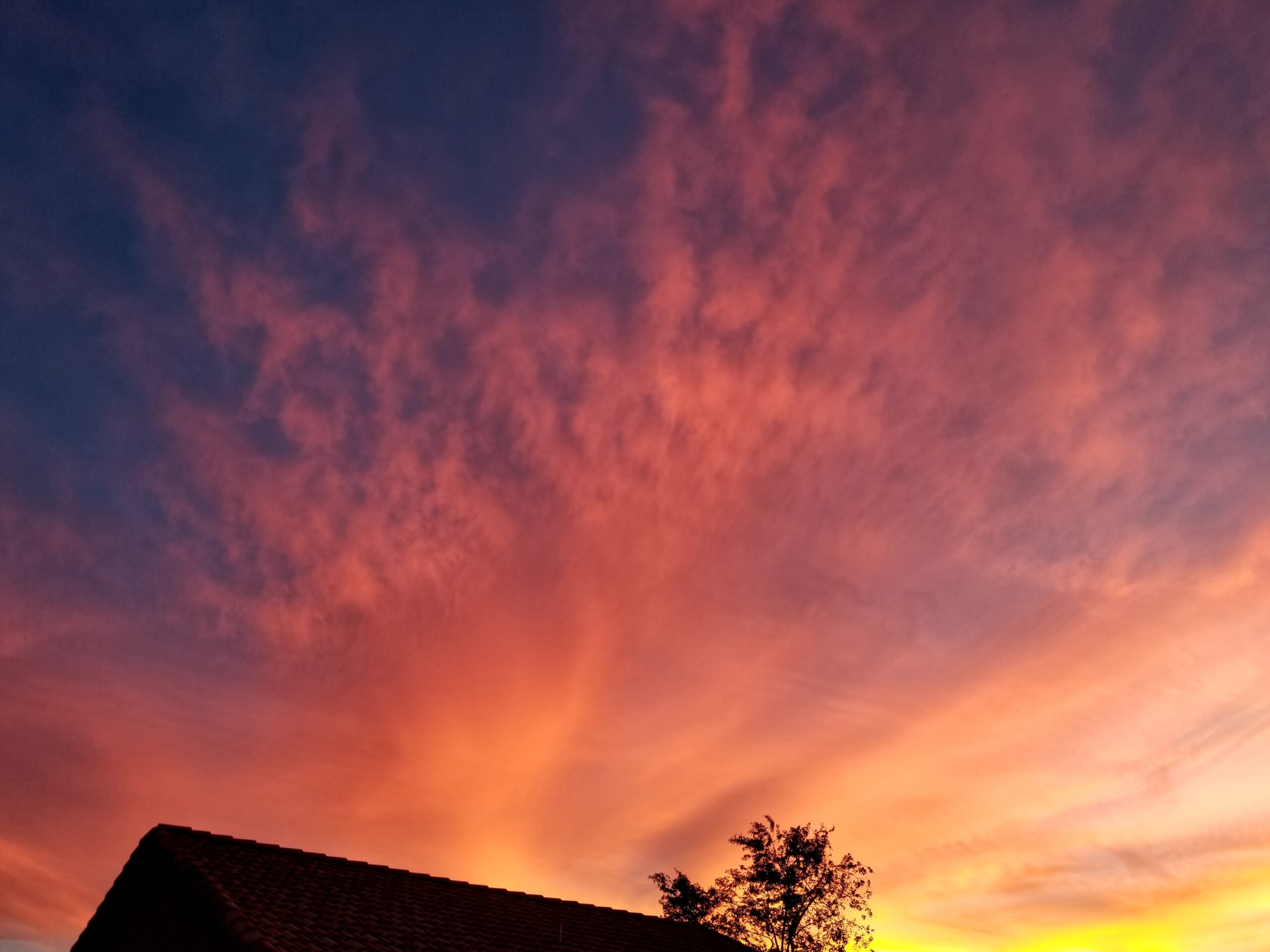 fiery-flaming-sky-2022-11-08-05-59-51-utc