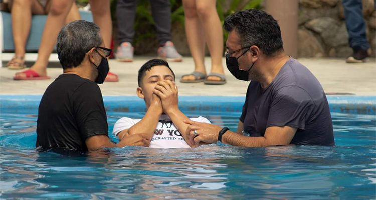 Mexico-Baptisms_0