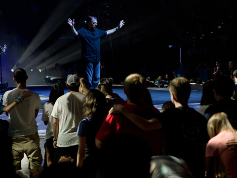 NYC_2011_Graves_altar_call