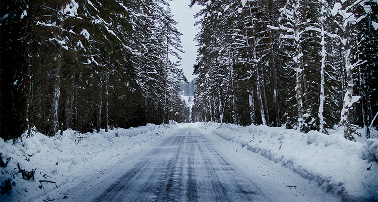Winter-Road-Moving-Min
