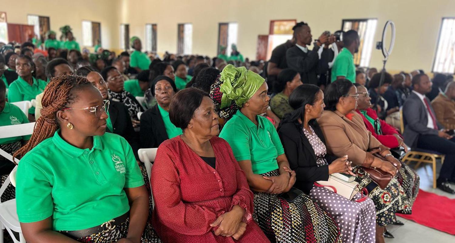 Moazambique Church Sanctuary